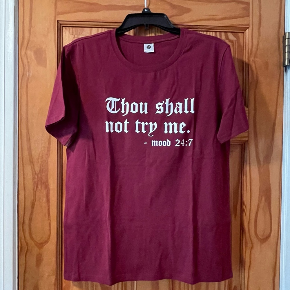 Funny T-Shirt, Unisex Size Large - Picture 1 of 4